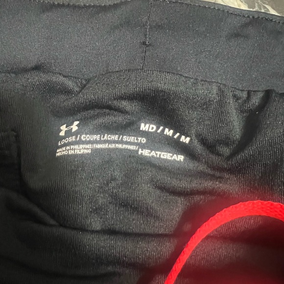 Under Armour Athletic Shorts - Picture 2 of 2
